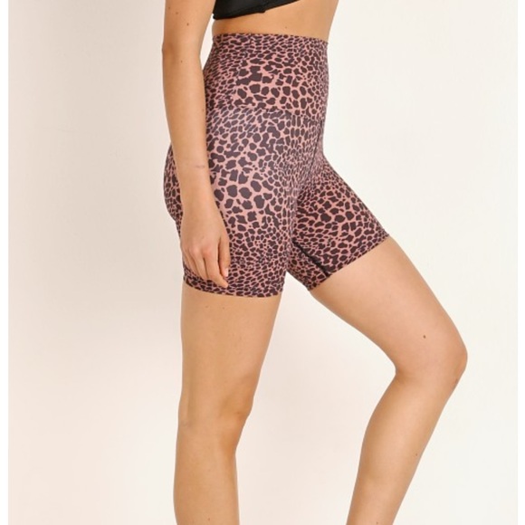 Beach Riot Bike Short Leopard - Picture 2 of 7